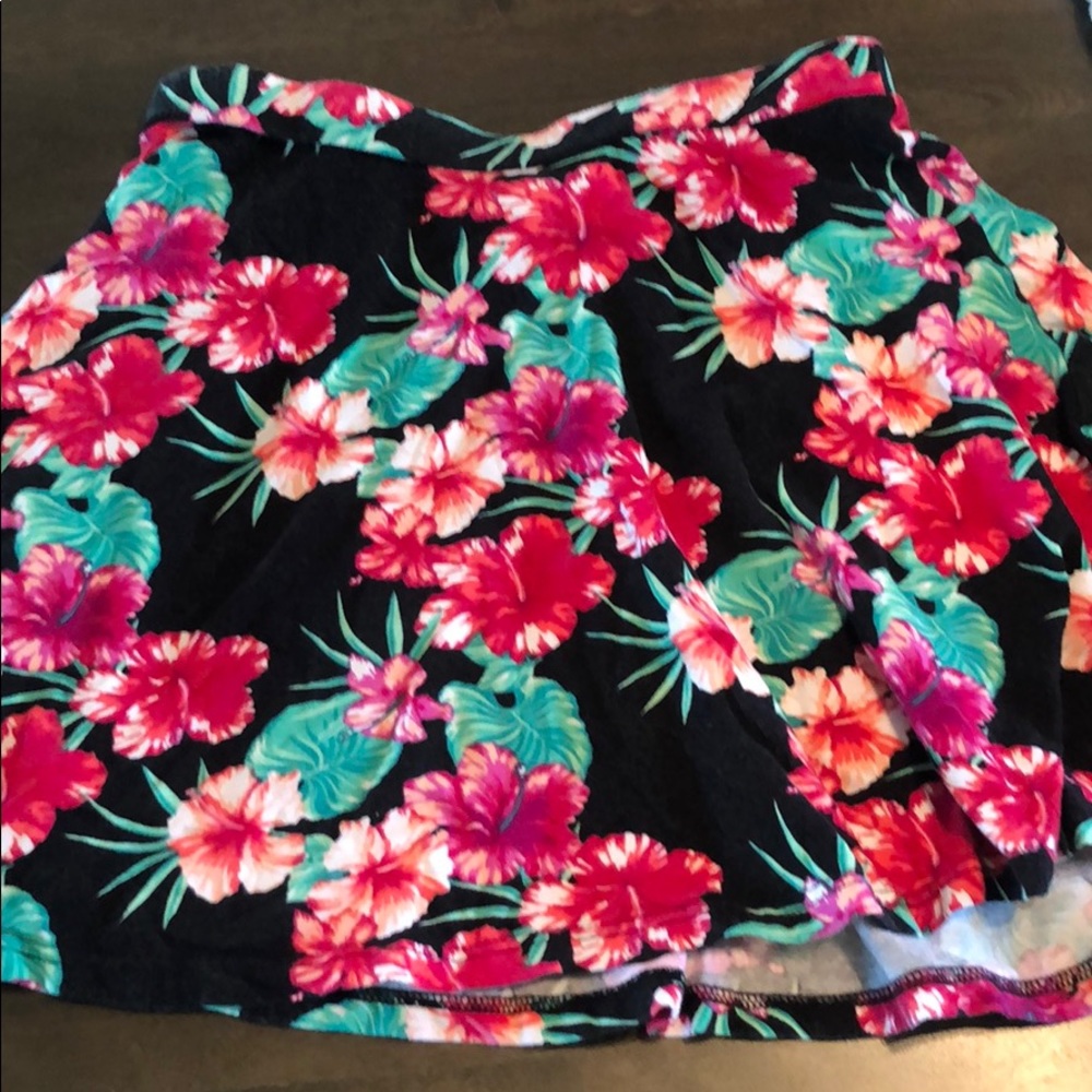High waisted mini skirt